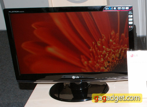 LG_W22531Q_2.jpg