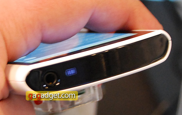 Acer_Liquid_e_03.jpg
