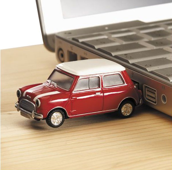 MiniCooperUSB_02.jpg