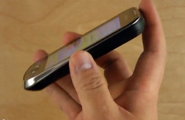 Samsung_I5801_04.jpg
