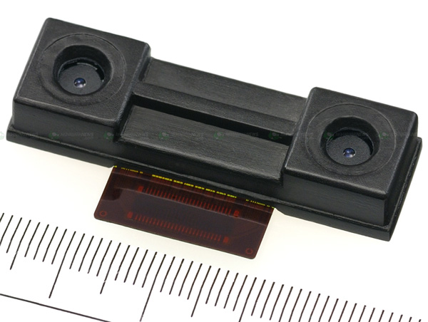 Sharp3D_02.jpg