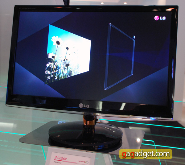 LG_IFA2010_50.jpg