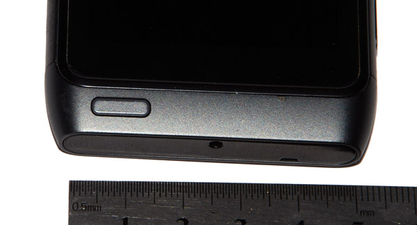 NokiaN8_04.jpg