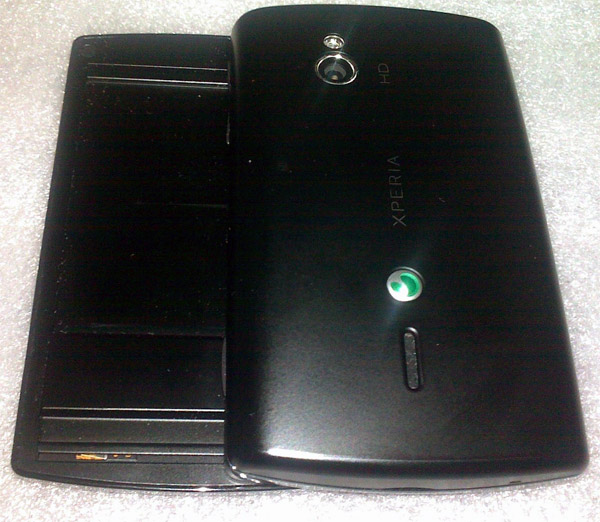 XPERIA_MiniPro2_02.jpg