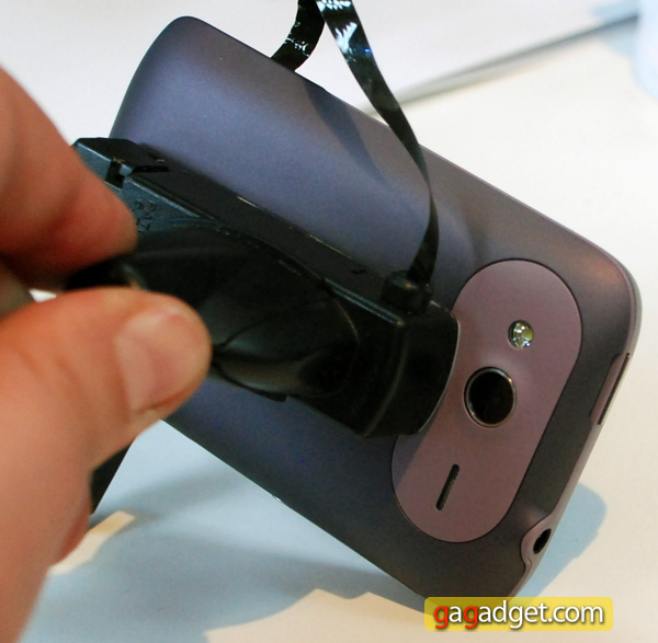 HTC_WildfireS_02.jpg