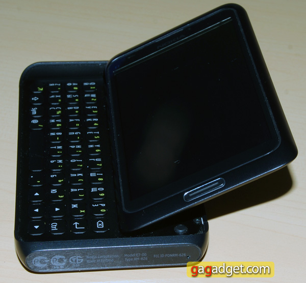 NokiaE7_05.jpg