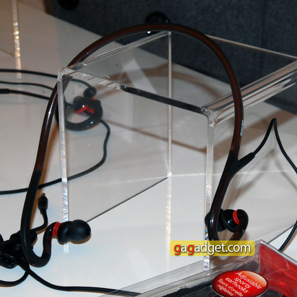 PhilipsHeadphones_10.jpg