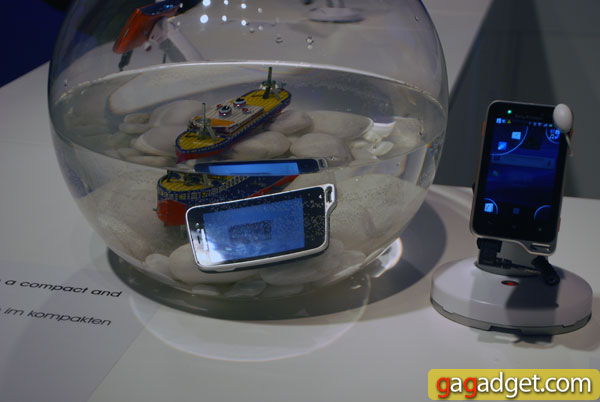 SonyEricssonXperiaActive_05.jpg