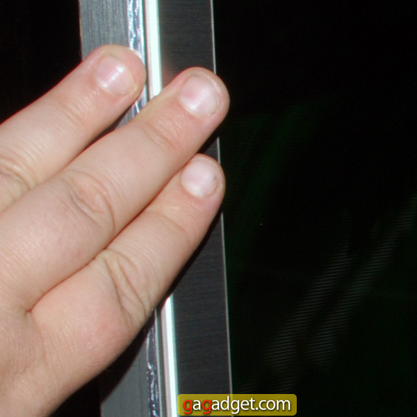LG-CINEMA-3D-UD-TV-03.jpg