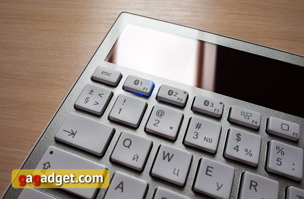 logitech-k760-5.jpg