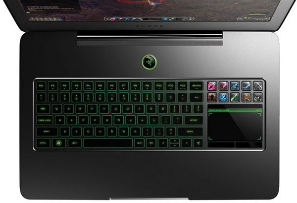108011-razer-blade-2.jpg