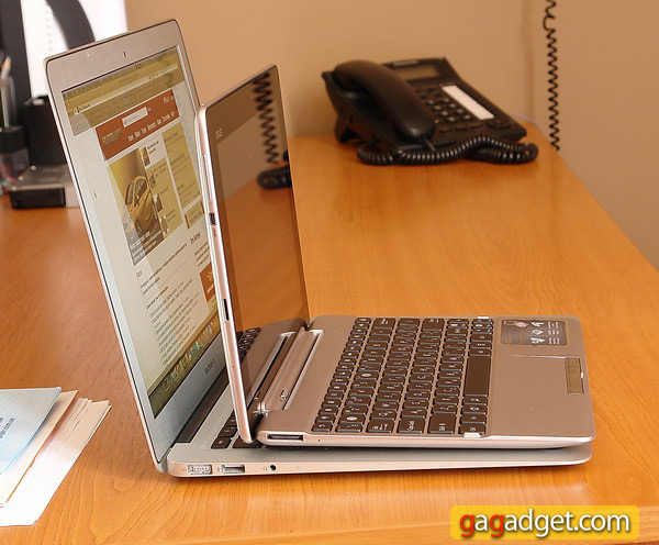 with-macbook_1.jpg