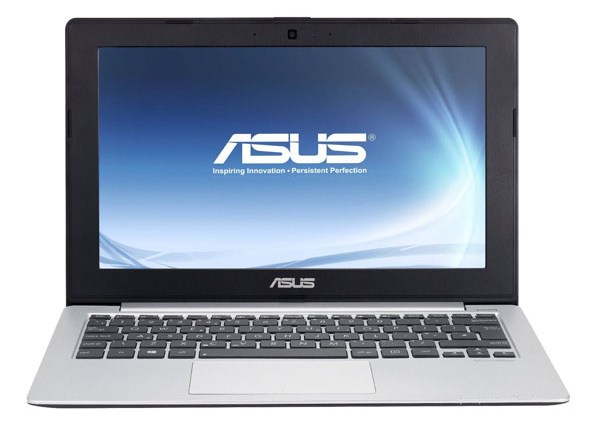 ASUS_Eee_PC_F201E_2.jpg