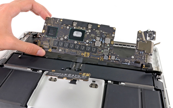 MacBook_Pro_ifixit_13.jpg