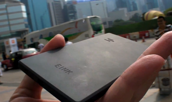 e-ink-phone_3.png