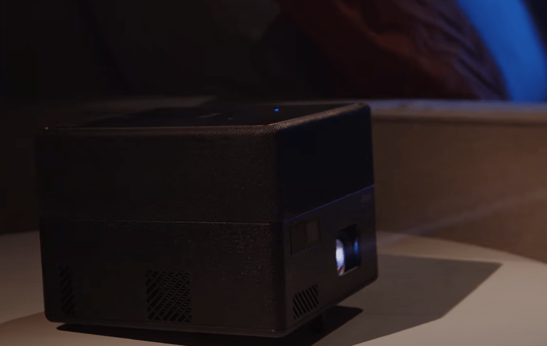 Epson EpiqVision Mini EF12 Portable Projector