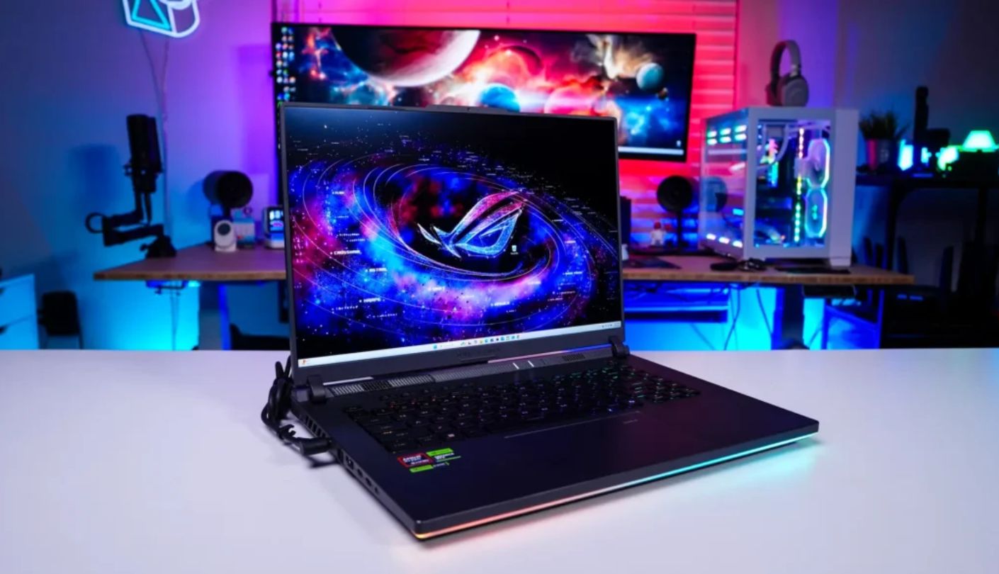 ASUS ROG Strix G16 (2025) gaming laptop for AAA games