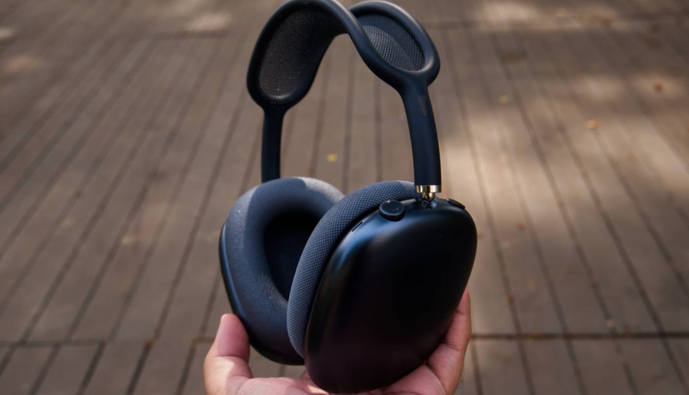 Apple AirPods Max 2 premium over-ear headphones
