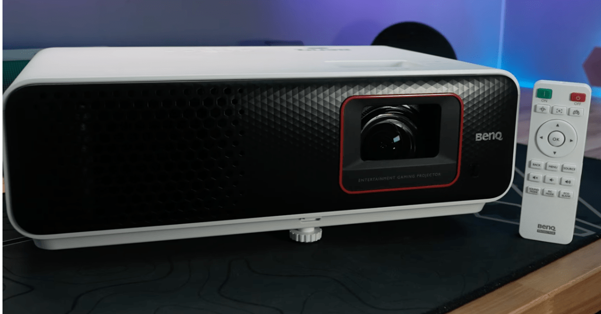 BenQ TH690ST short throw video projector