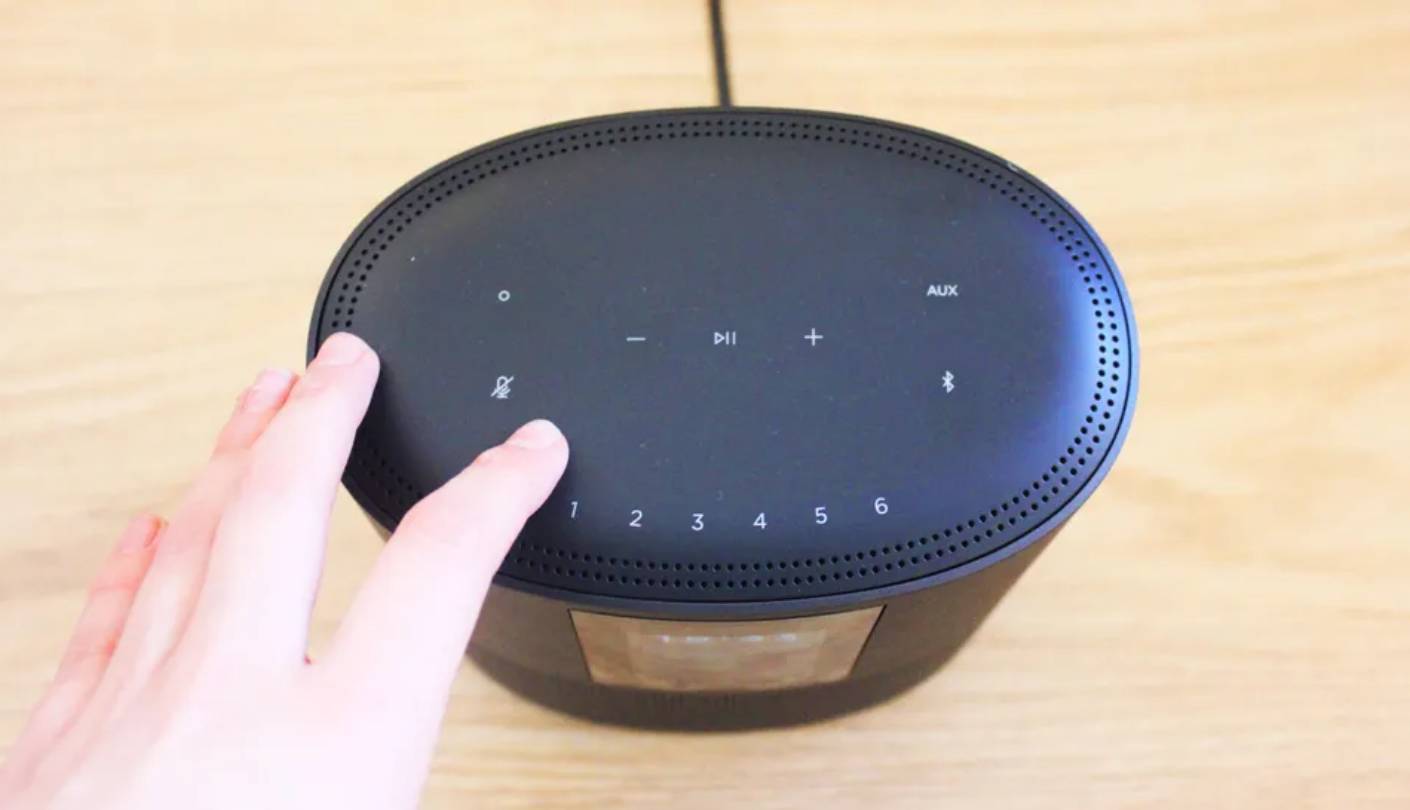 Bose Home Speaker 500 Alexa compatible smart speaker