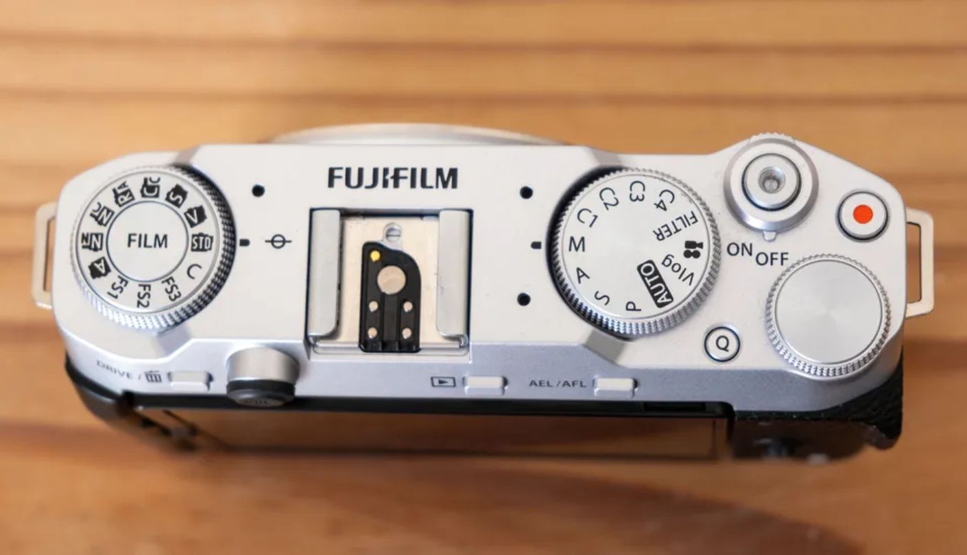 Fujifilm X-M5 camera for starting a YouTube channel