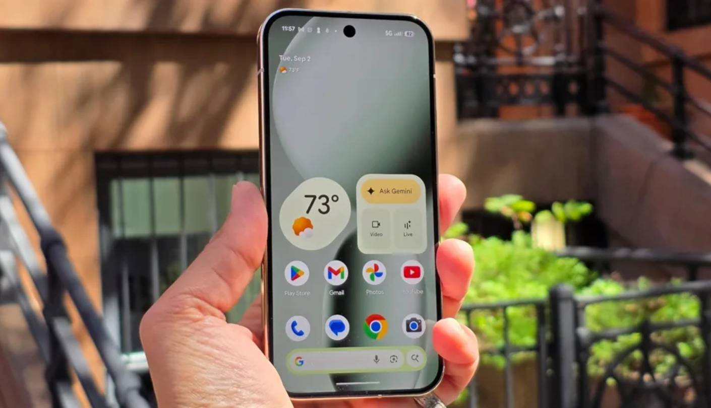 Google Pixel 10 Pro best small Android flagship