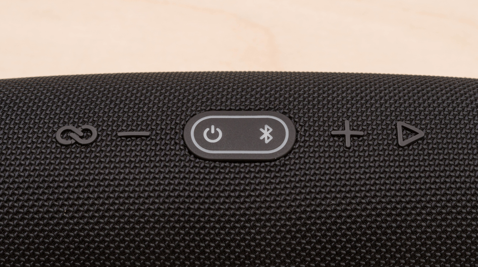 Charge 5 Quelle est la meilleure enceinte JBL