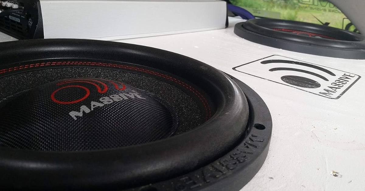 Massive Audio SUMMOXL104-hardest hitting subwoofer