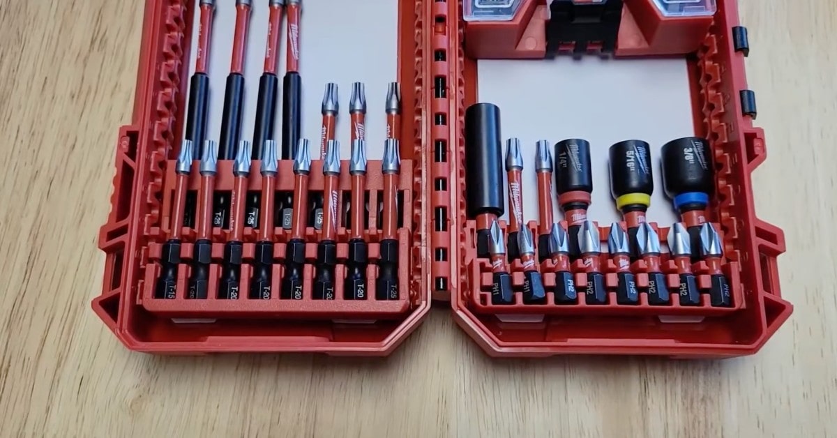 Milwaukee SHOCKWAVE impact driver bit set