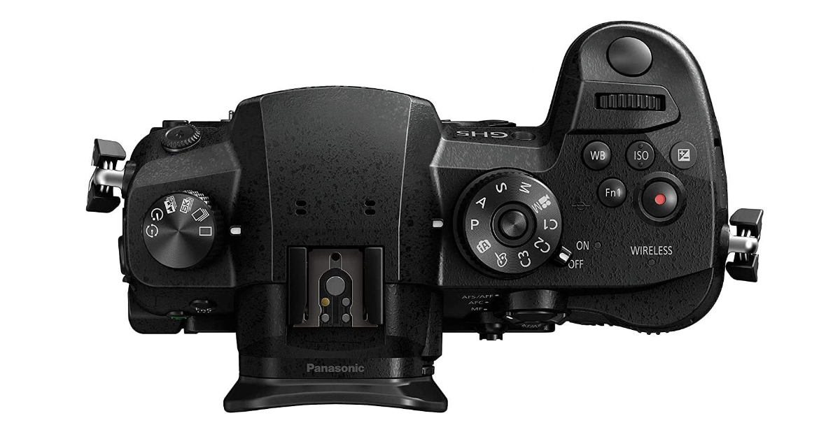 Panasonic LUMIX GH5 appareil photo reporter