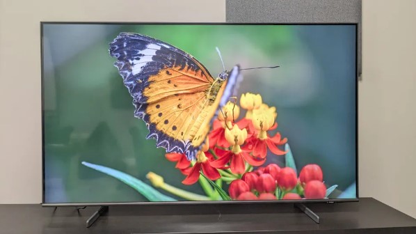 Samsung 43-Inch QLED Q60D Series 4K TV for small rooms