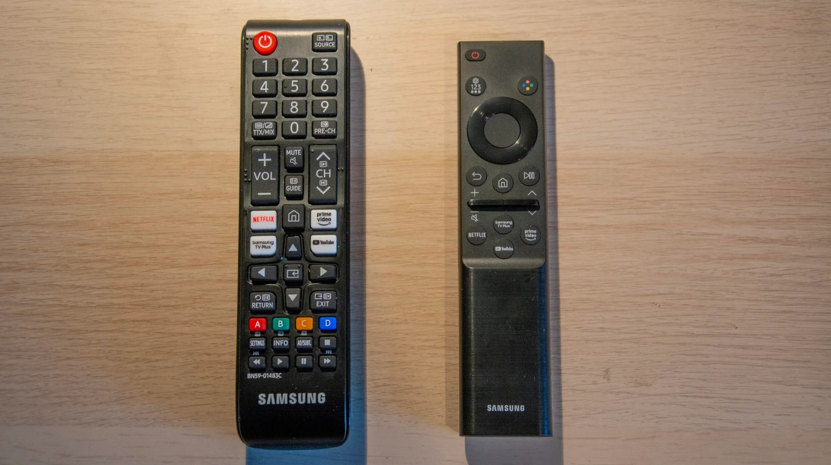 Téléviseur intelligent Samsung U8000F 55 pouces