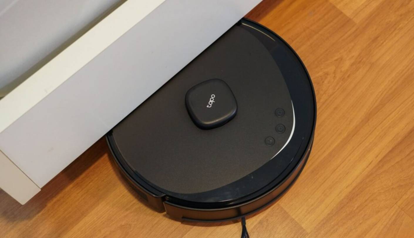 Tapo RV30 Max Plus robot vacuum cleaner budget pick