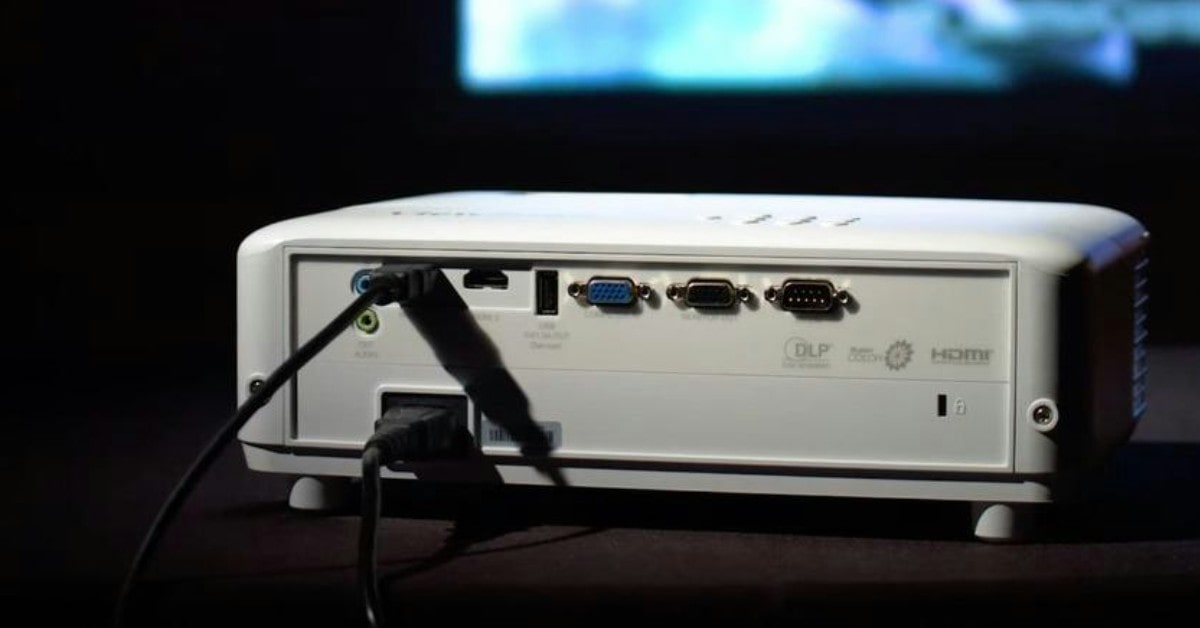 ViewSonic PX701HDH projector that supports netflix