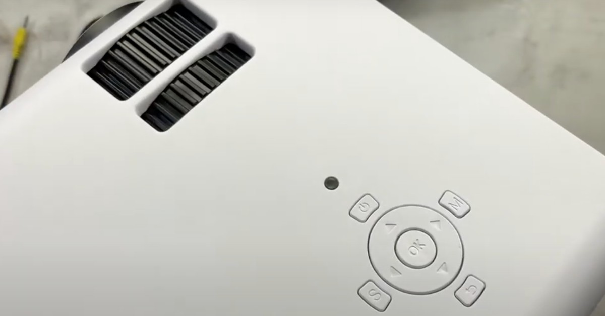 YABER V5 outdoor projector under $150
