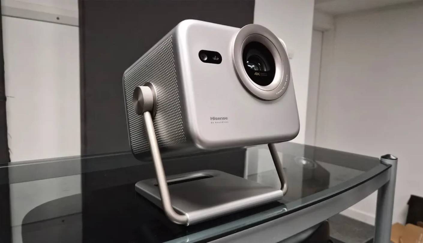Hisense M2 Pro home theater projector