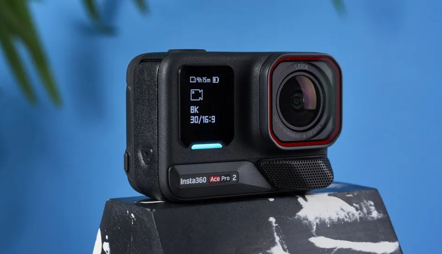 Insta360 Ace Pro 2 vlogging camera under $500