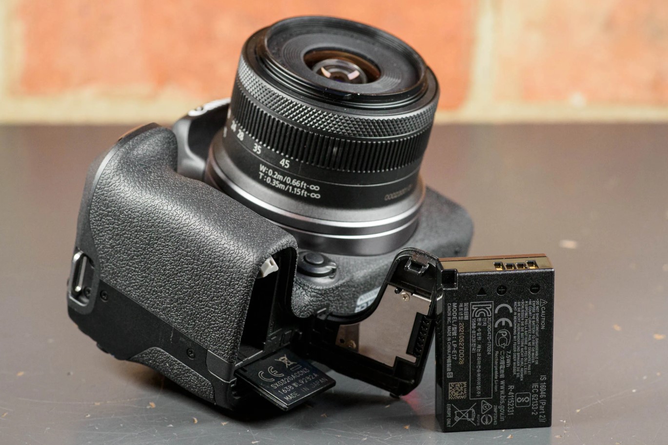 Canon EOS R10 budget mirrorless camera