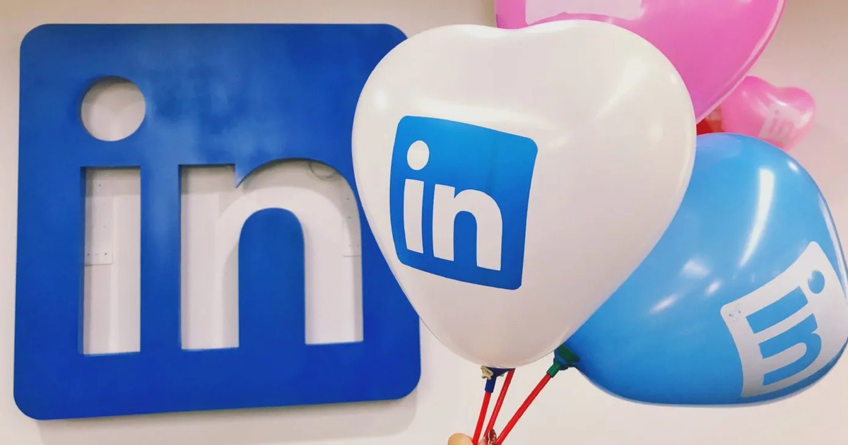 LinkedIn plans to add games to its platform
