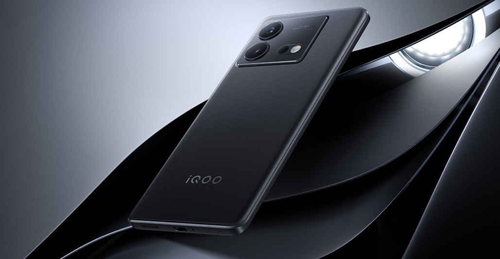 vivo a commencé à vendre l'iQOO Neo 8 avec 1TB de stockage, un écran 144Hz et un Snapdragon 8+ Gen 1 pour 340 $.