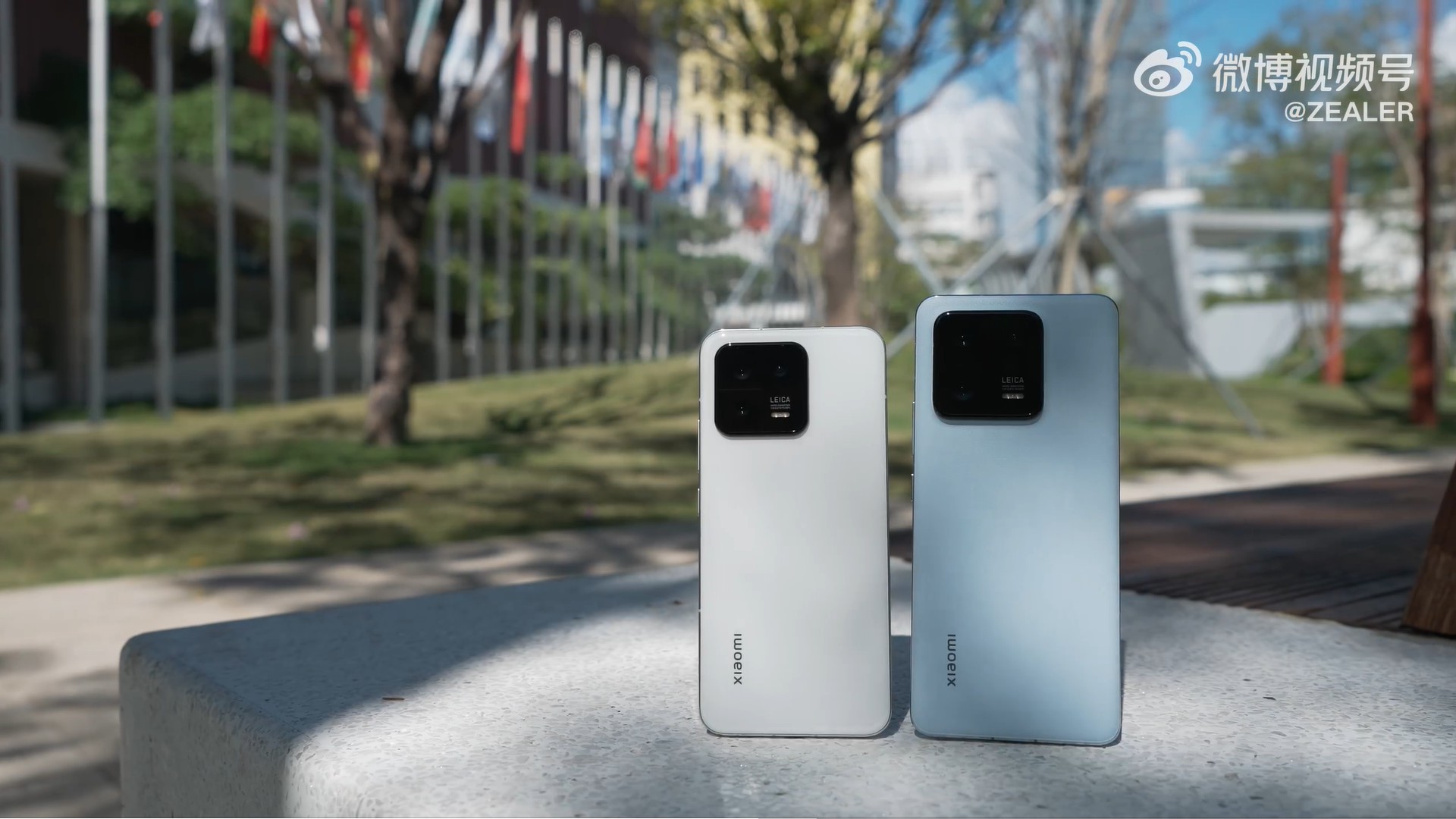 Le Xiaomi 13 est devenu le premier smartphone au monde équipé de la RAM LPDDR5x de Micron, dont la vitesse est de 8533 Gbps