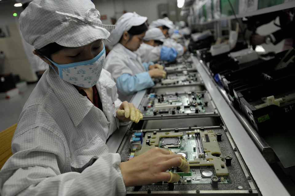 Foxconn скорочує виробництво Android-смартфонів: а як же Xiaomi, Nokia та Google Pixel?