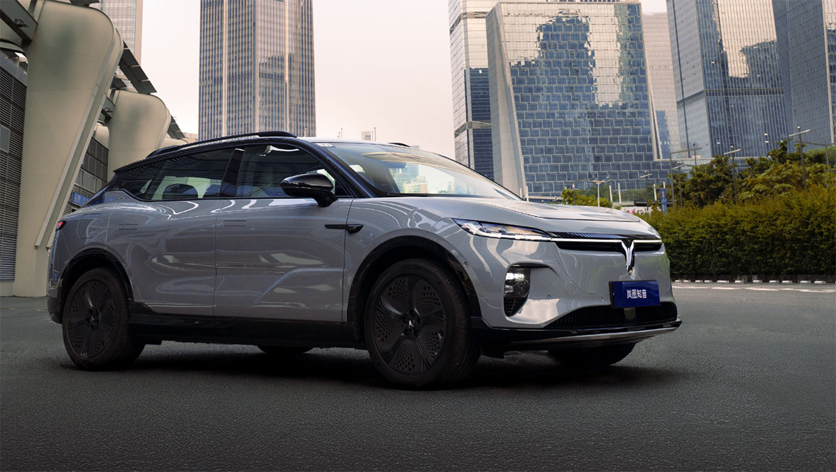 Geely і Voyah: Новий рівень електромобільності з інтеграцією AI DeepSeek