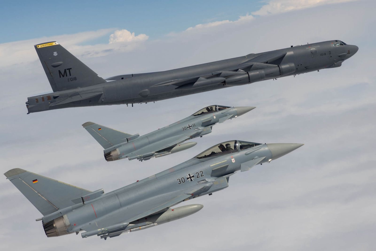 B-52H Stratofortress nuclear bombers flew close to the Russian border