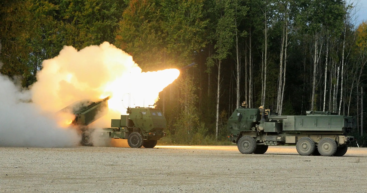 Intercepteurs pour NASAMS, obus pour missiles HIMARS et TOW - Les États-Unis annoncent une aide militaire de 125 millions de dollars à l'Ukraine