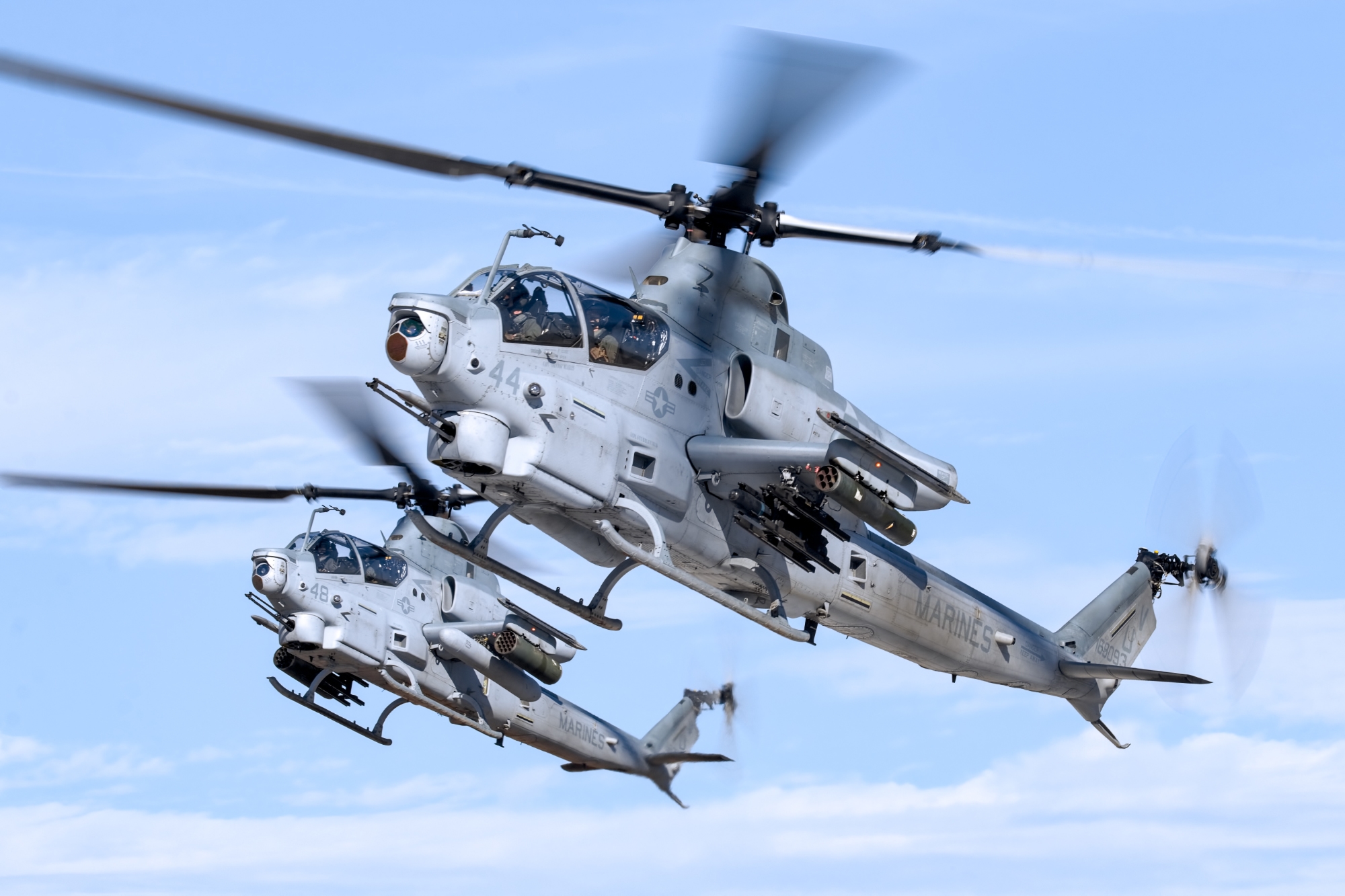 Contrat de 455 millions de dollars : le Nigeria achète 12 hélicoptères d'attaque AH-1Z Viper à Bell