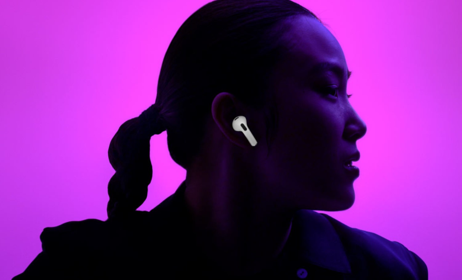Les écouteurs AirPods 4 auront deux versions, une annulation du bruit, un port USB-C et une fonctionnalité d'aide auditive.