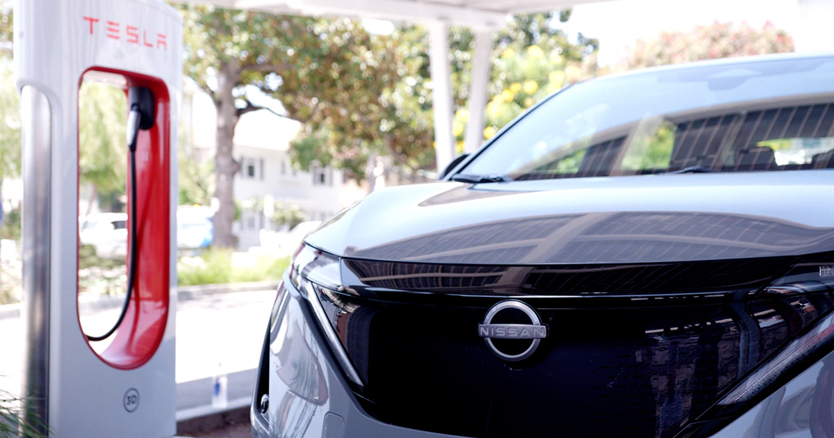Nissan Ariya will recharge at a Tesla station: compatibility possibilities
