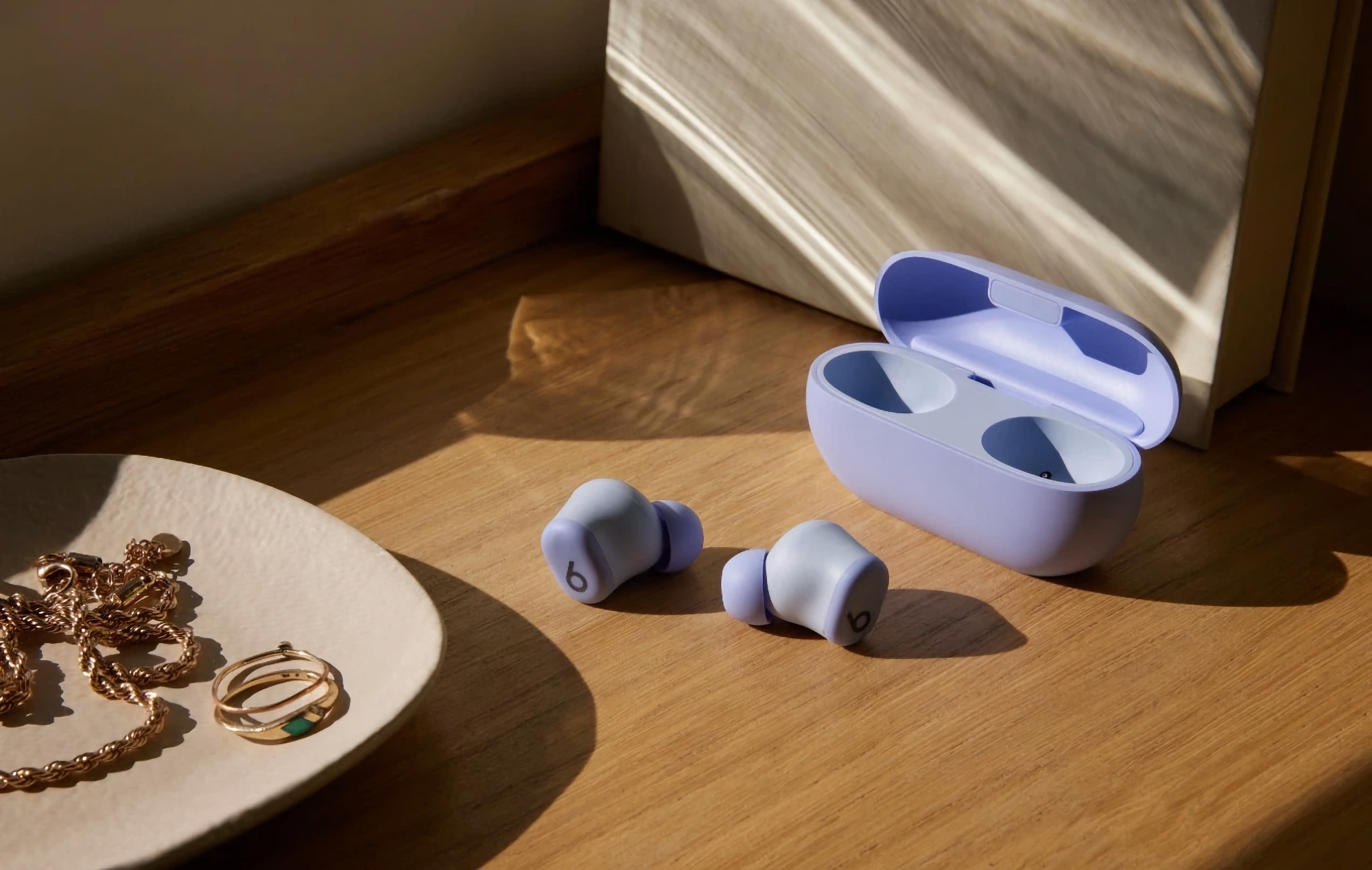 $79: Beats Solo Buds з підтримкою Apple Find My/Google Find My Device та автономністю до 18 годин надійшли в продаж