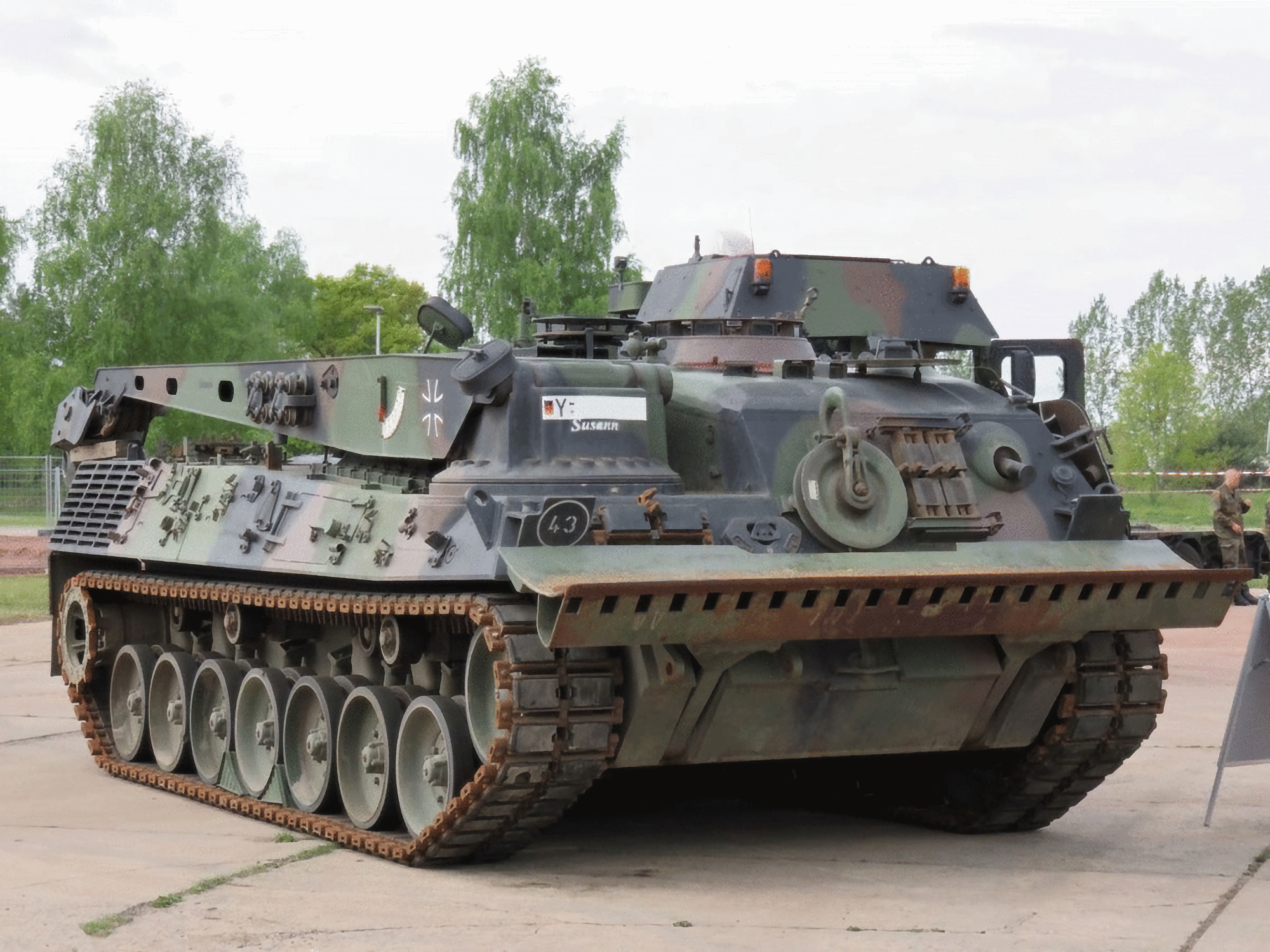 L'Allemagne a transféré à l'Ukraine cinq véhicules blindés de dépannage Bergepanzer 2 basés sur le châssis du char Leopard 1.